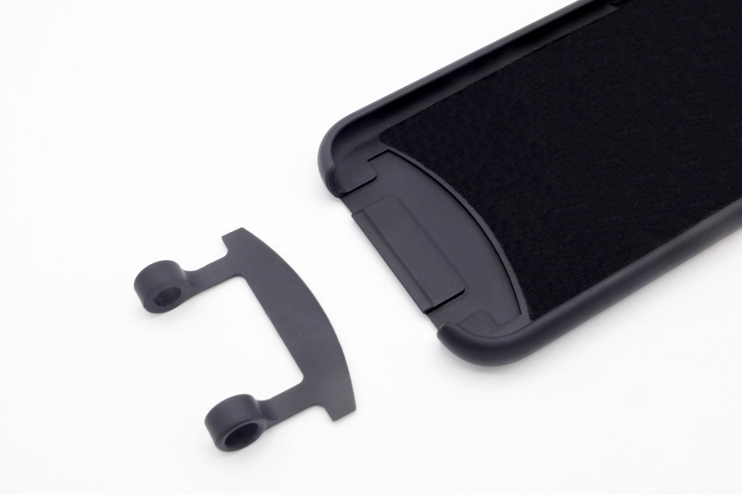 2in1 Hülle mit Ösenclip Schwarz