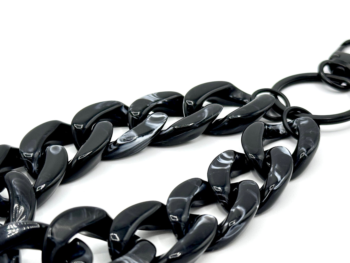 Schlüsselanhänger mit Karabiner Schwarz marmoriert